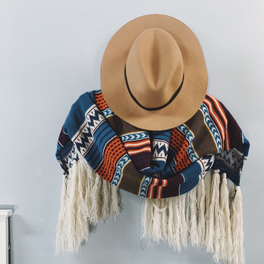 bohemian style hat and scarf